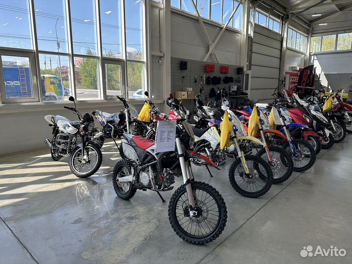 Мотоциклы в ассортименте в Ханты-Мансийске