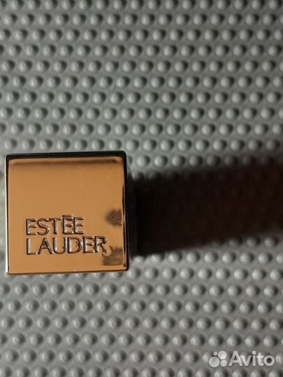 Estee lauder помада