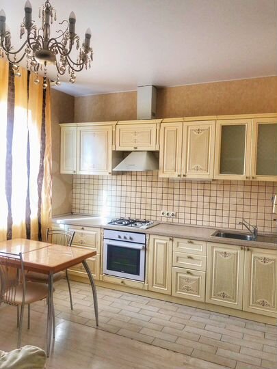 2-к. квартира, 50 м², 2/3 эт.