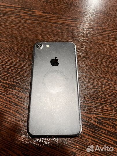 iPhone 7, 128 ГБ