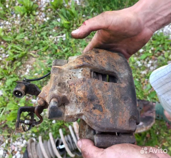 Тормозной суппорт