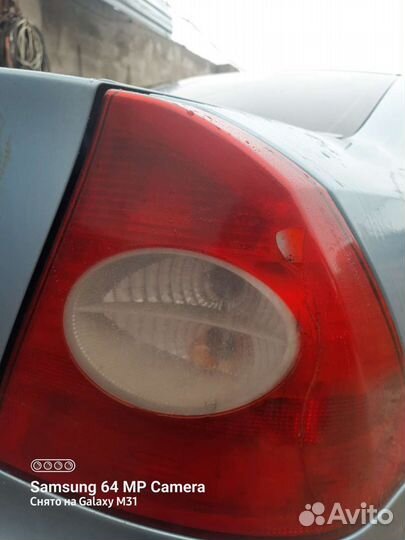 Задний стопарь ford