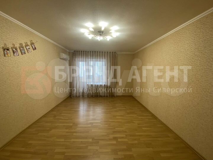 2-к. квартира, 65 м², 2/9 эт.