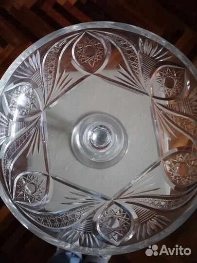 Ваза для фруктов на ножке хрустальная