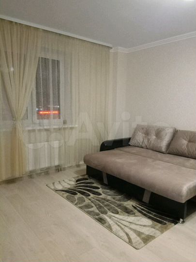 Квартира-студия, 38 м², 10/20 эт.
