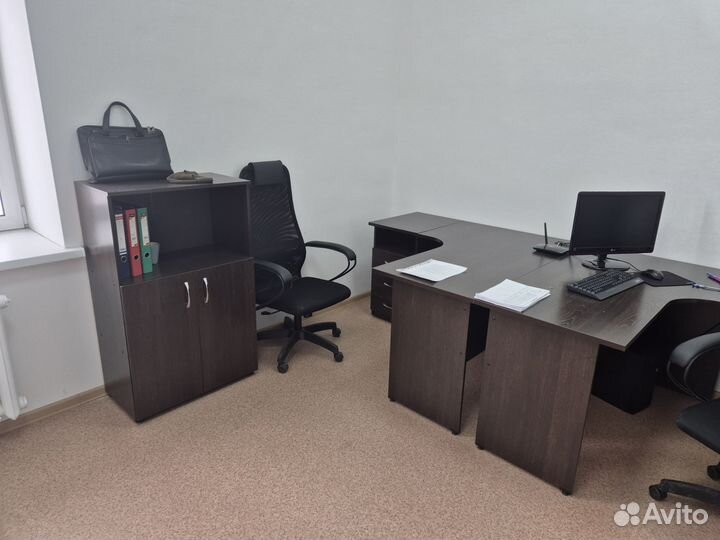 Офисная мебель бу (стол, тумба)