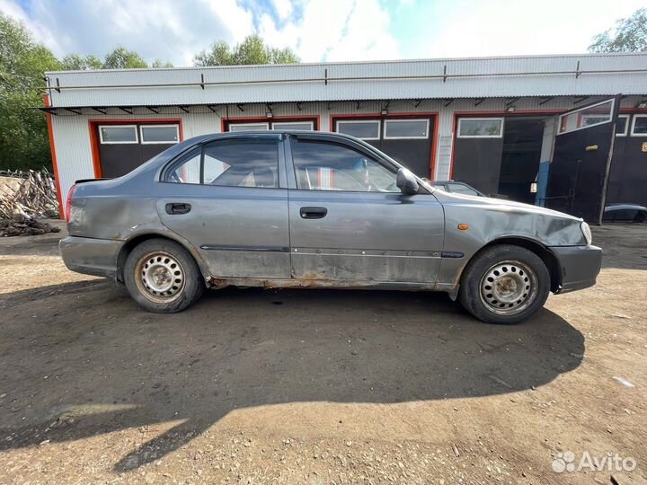 В разборе Hyundai accent 2004 1.5 АКПП