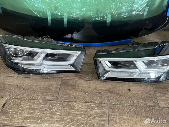 Фары Audi Q5 FY 2019 г 2шт