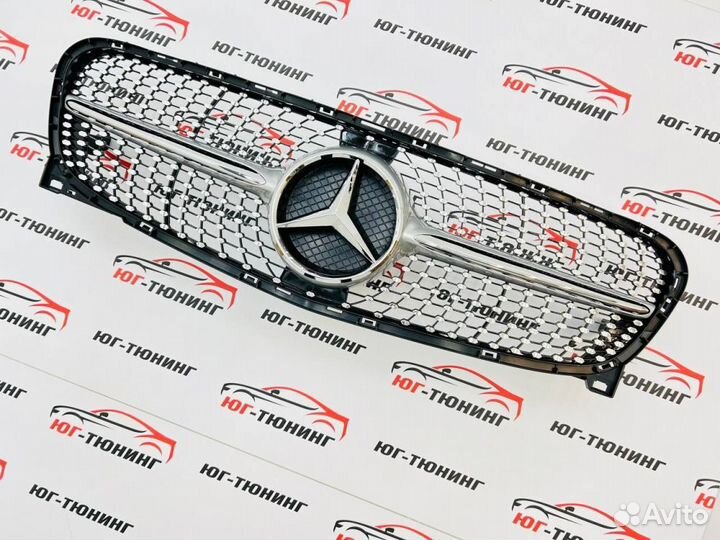 Решетка Diamond Silver на Mercedes GLA X156 2013+