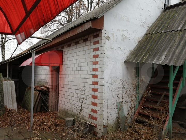 Дом 200 м² на участке 10 сот.