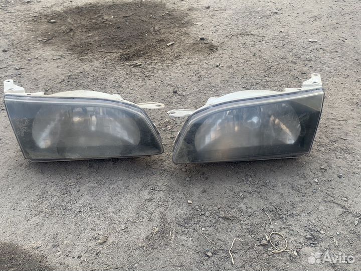 Toyota corolla 110 фары