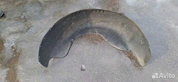 Подкрылок задний правый Kia Carnival KA4 D4HE 2022