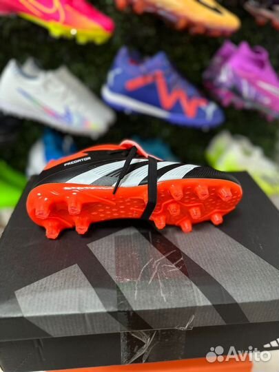 Бутсы adidas predator