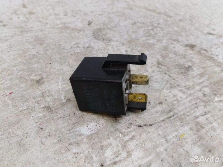 Реле Митсубиси Pajero/Montero 2