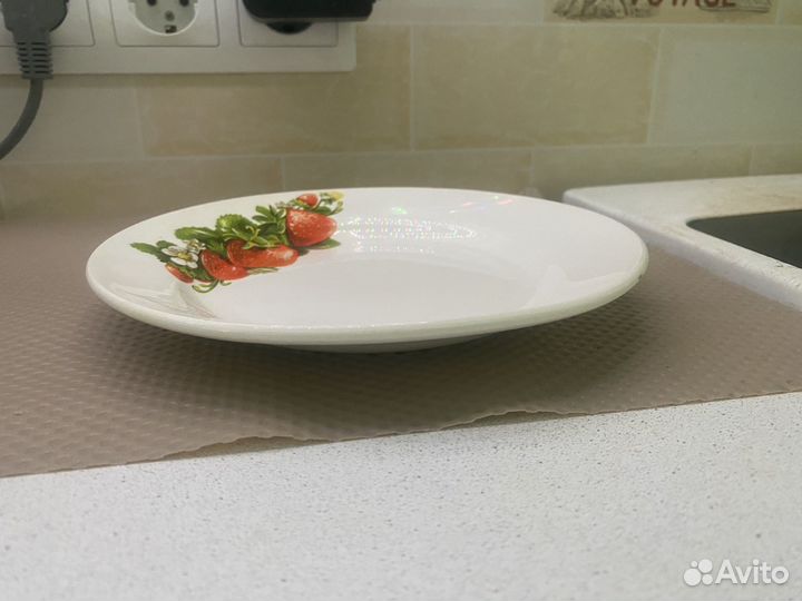 Набор тарелок