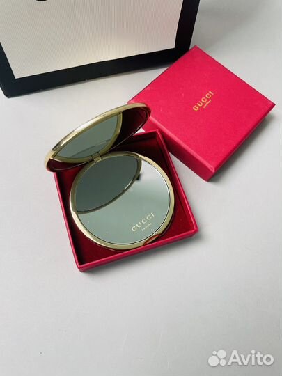 Зеркальце Gucci