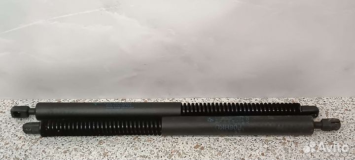 Амортизатор крышки багажника BMW 6 F06