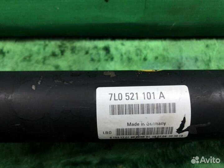 Карданный вал передний Volkswagen Touareg