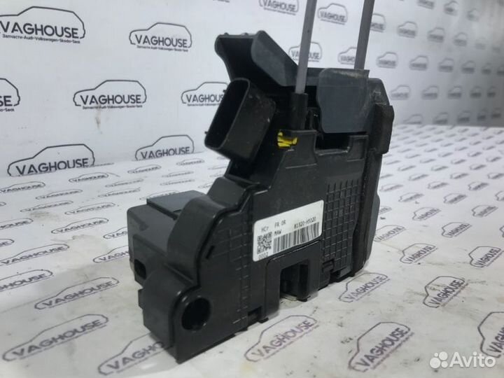 Замок двери передний правый Hyundai Solaris 1.4