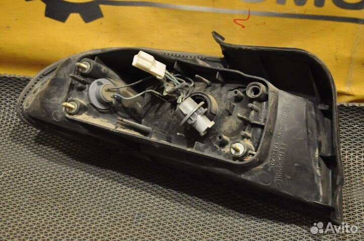 Фонарь задний правый mitsubishi eterna E52A