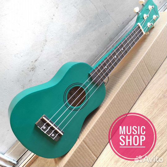 Укулеле сопрано новая