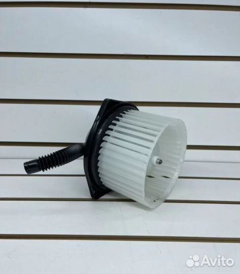 Моторчик печки Suzuki grand vitara