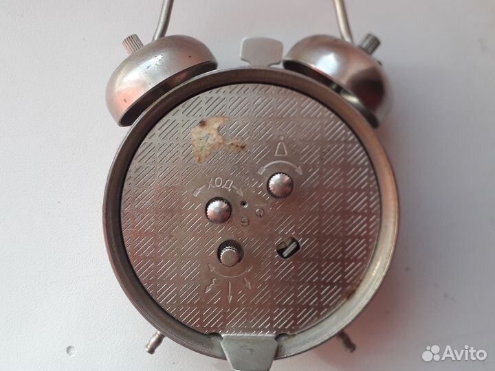 Часы-будильник Ракета