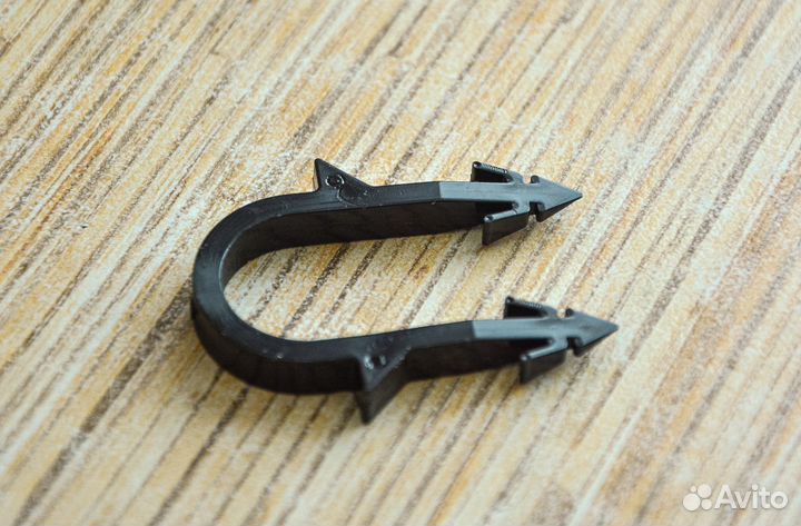 Якорные скобы для крепления трубы теплого пола 16