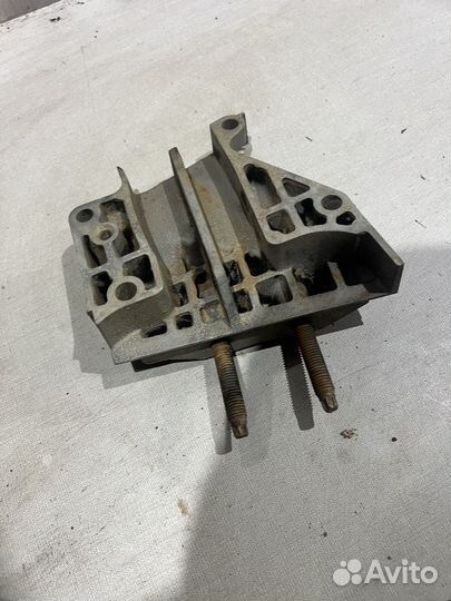 Ford focus 1 крепление двигателя зетек