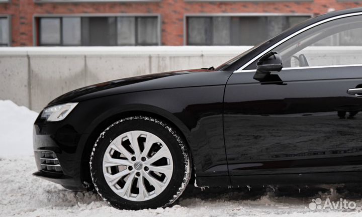 Аренда Audi A4 от одной минуты в Москве