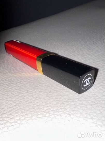 Блеск для губ Chanel