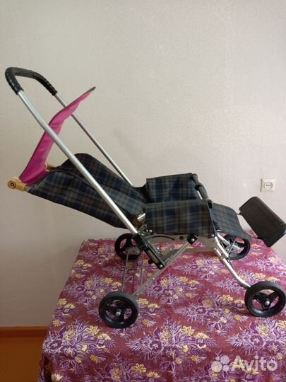 Коляска прогулочная