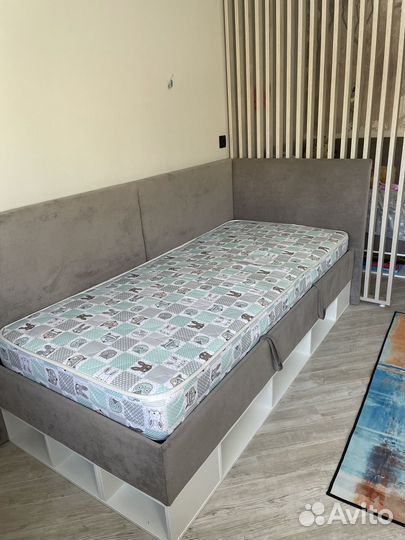 Детская кровать с матрасом