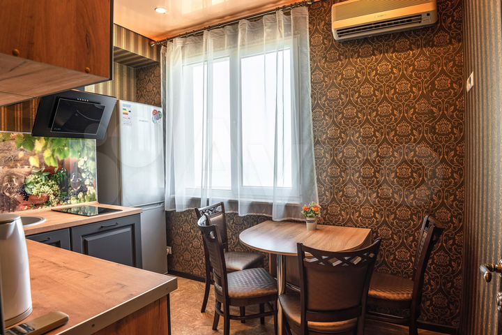 2-к. квартира, 55 м², 14/17 эт.