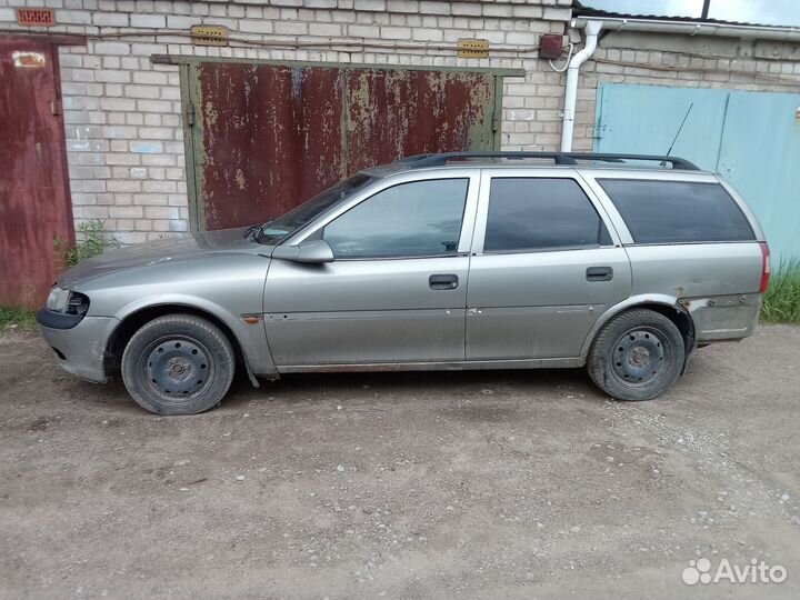 Opel Vectra 1.6 МТ, 1997, 570 000 км