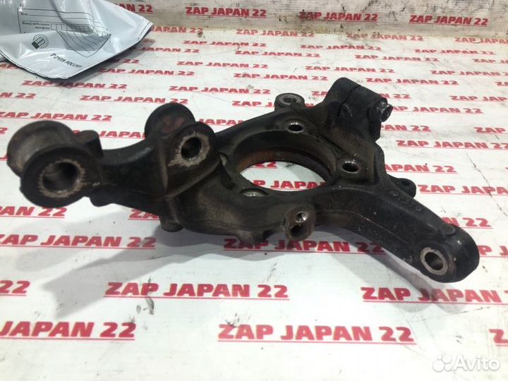 Кулак поворотный передний правый Subaru Outback BS