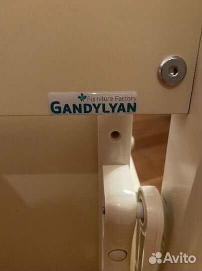 Кроватка детская