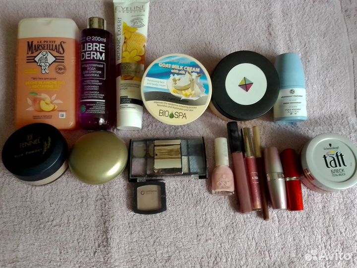 Набор косметики пакетом