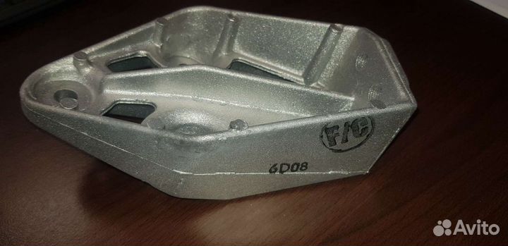 96078088 GM Кронштейн двигателя правый