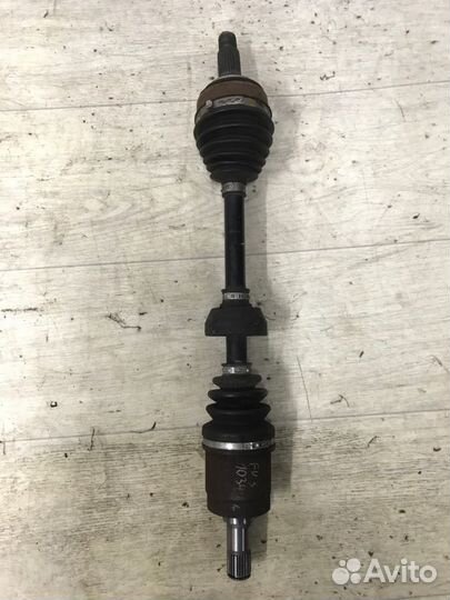 Привод левый Honda Civic 4D 2007