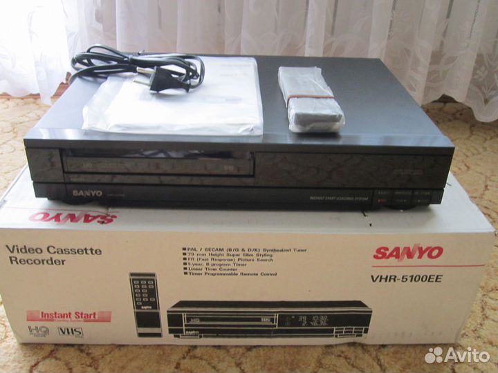 Видеомагнитофон новый Sanyo