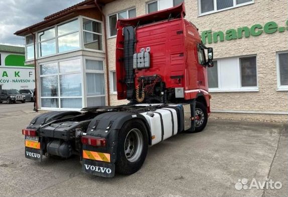 В разборке грузовик Volvo,FH 2001-2005