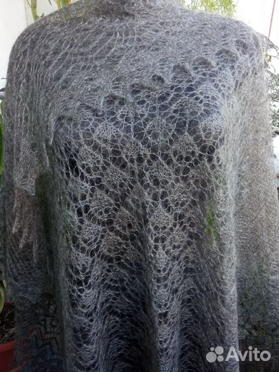 Оренбургская пуховая паутинка 