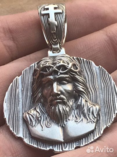 Серебряная подвеска Иисус