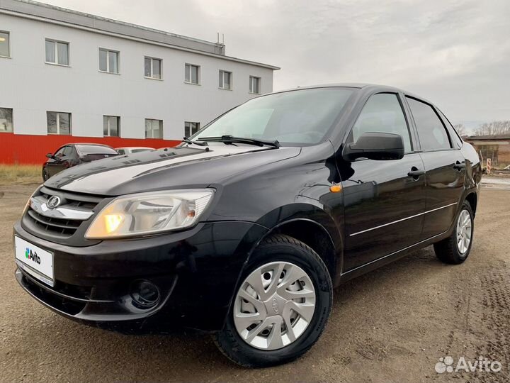 LADA Granta 1.6 МТ, 2012, 167 320 км