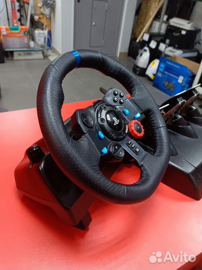 Руль Logitech G29 Driving Force