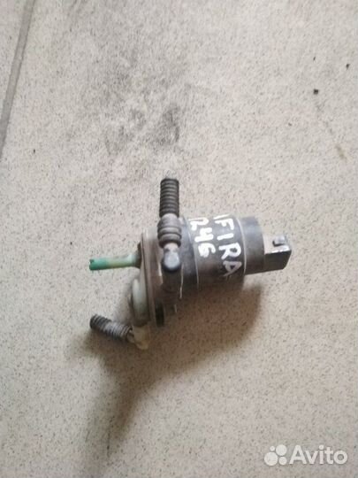 Насос омывателя Opel Zafira В 2005-2014