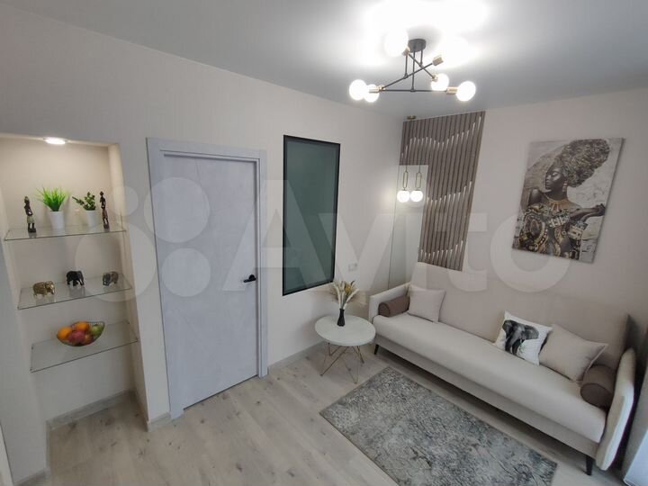 2-к. квартира, 43 м², 2/15 эт.