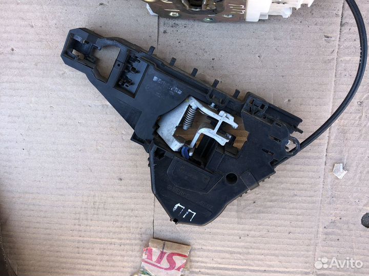 Замок дверь передний правый мерседес мл 164 гл1