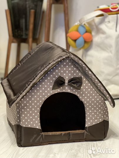 Домик для кошек и собак